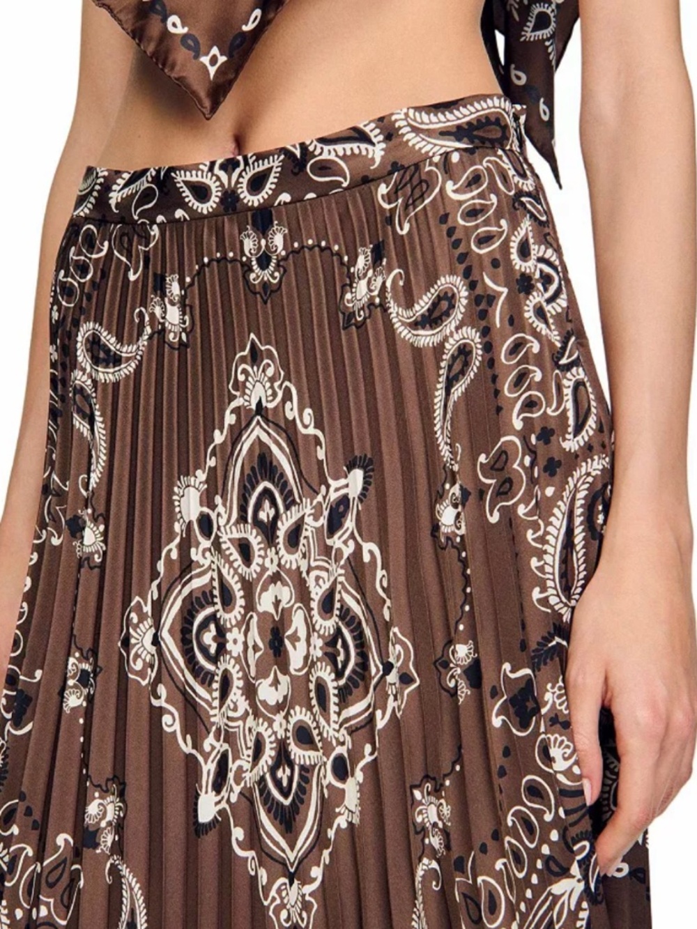 NWT Sandro Bandana Print Pleated Maxi Skirt - Picture 4 of 5